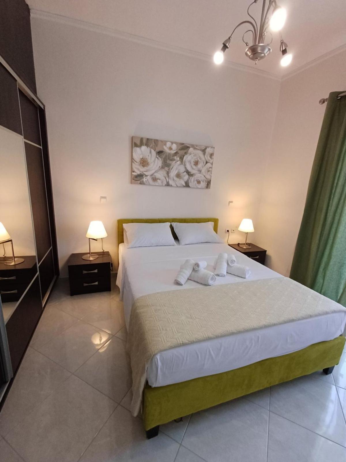 Luxury Apartment Amarynthos Exterior photo